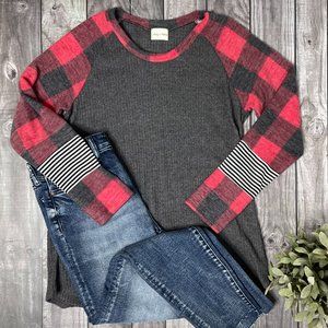 MAKE YOUR LIFE EASY LONG SLEEVE TOP -RED
